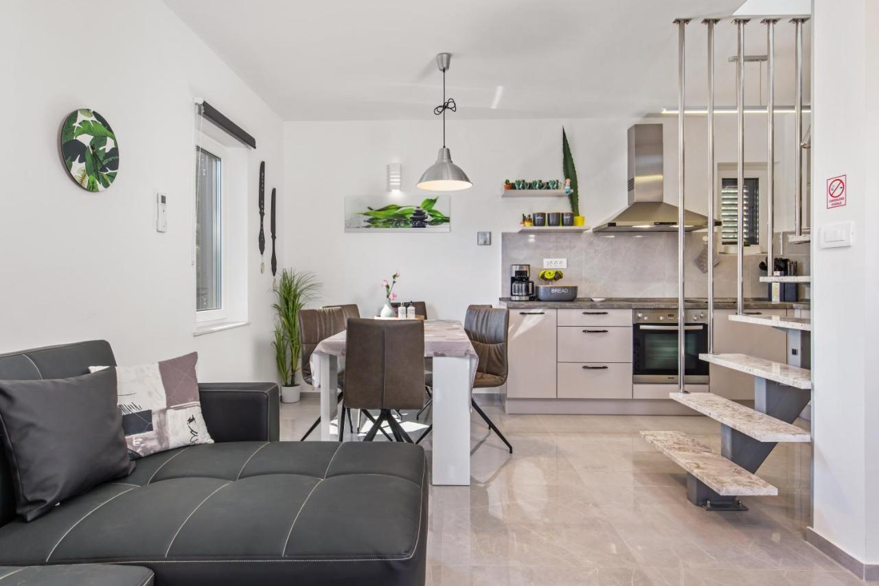 Apartment Coralina Baška Eksteriør bilde